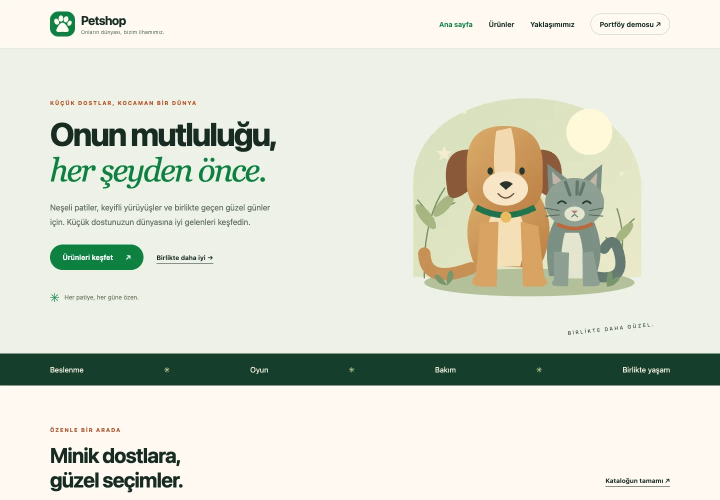 Petshop demosunun krem ve yeşil ana sayfasında kedi ile köpek illüstrasyonu ve ürünleri keşfet çağrısı